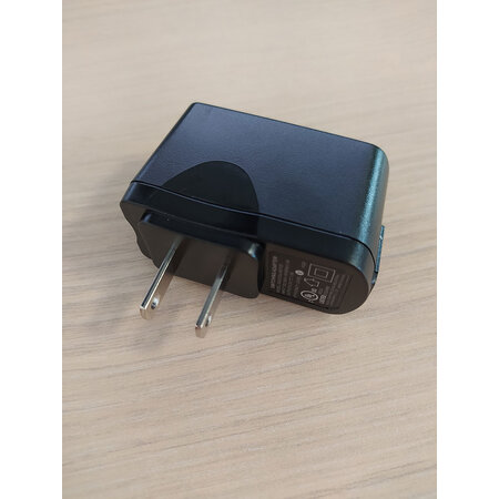Adaptér na USB s UK koncovkou, černá