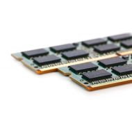 Rozšíření operační paměti RAM pro PC ze 2 GB na 8 GB